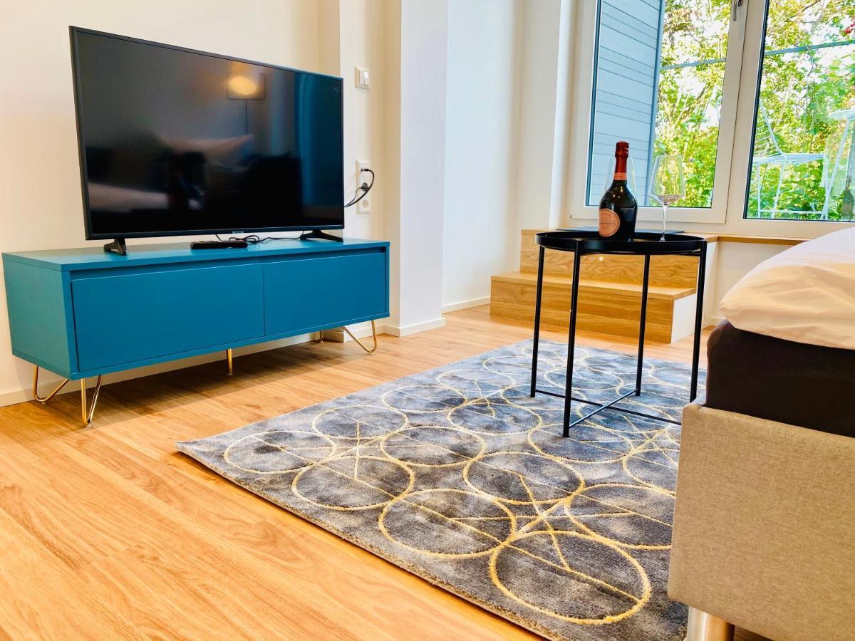 A40 Business-Apartments Фридрихсхафен Екстериор снимка